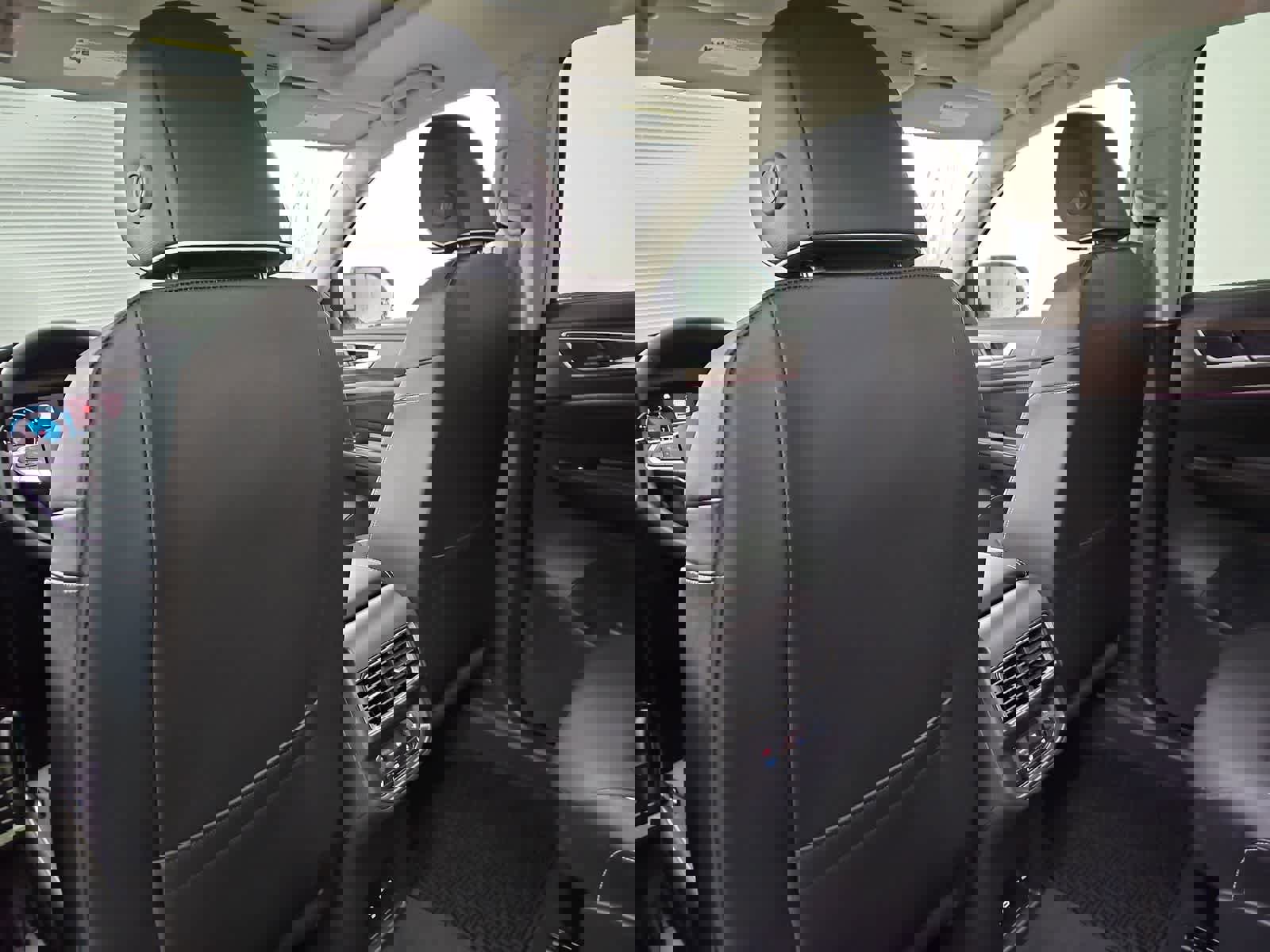 New 2026 Volkswagen Atlas SEL Premium R-Line image 18