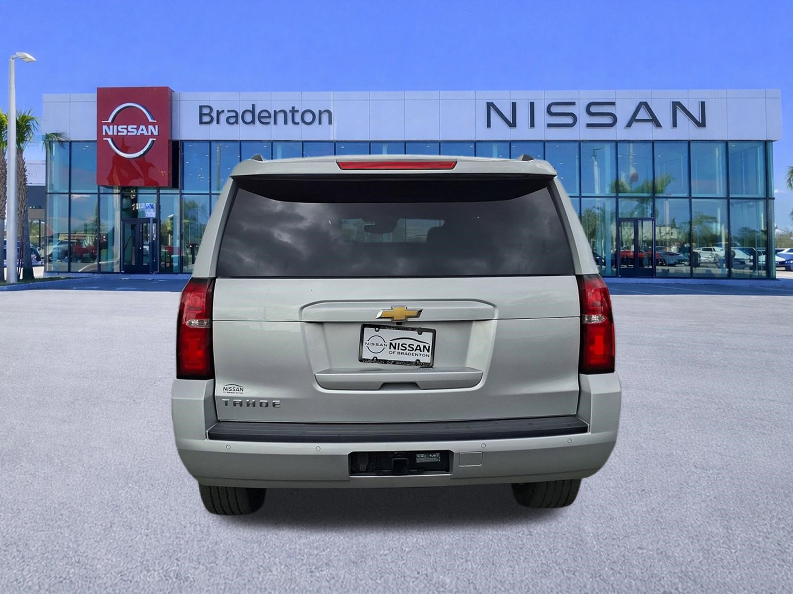 Used 2017 Chevrolet Tahoe LT RWD image 6