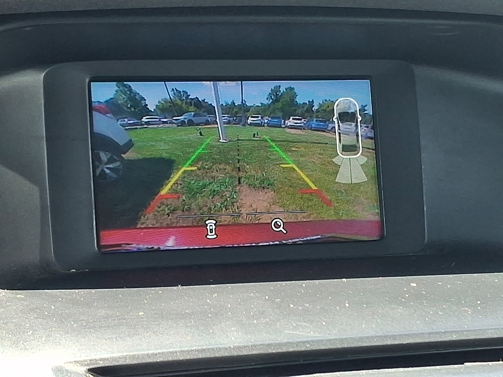 Used 2016 Ford Focus SE w/ Equipment Group 201A FWD image 19
