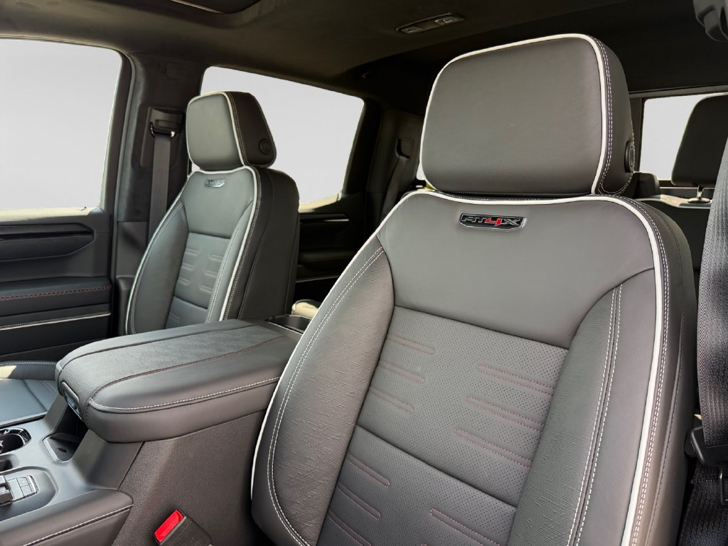 New 2026 GMC Sierra 1500 AT4X w/ LPO, Black Badging Package AWD/4WD image 17