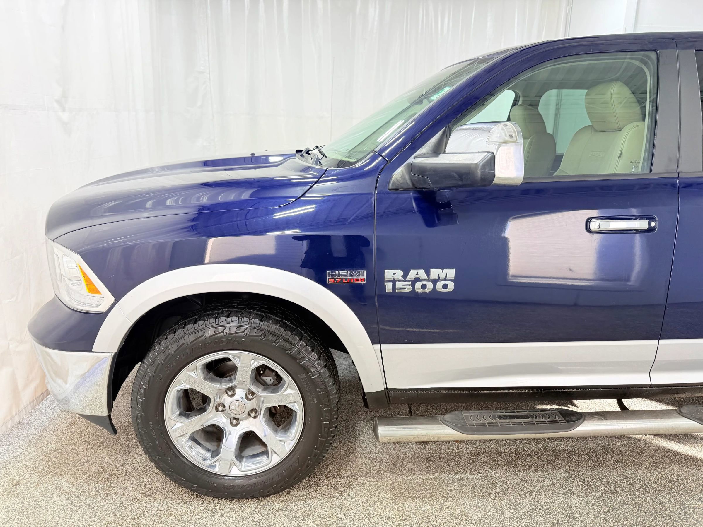 Used 2016 RAM 1500 Laramie image 4