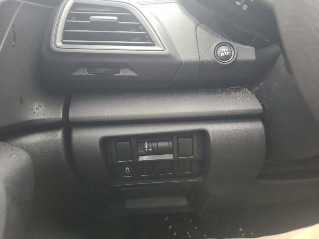 Used 2020 Subaru Impreza 2.0i image 25