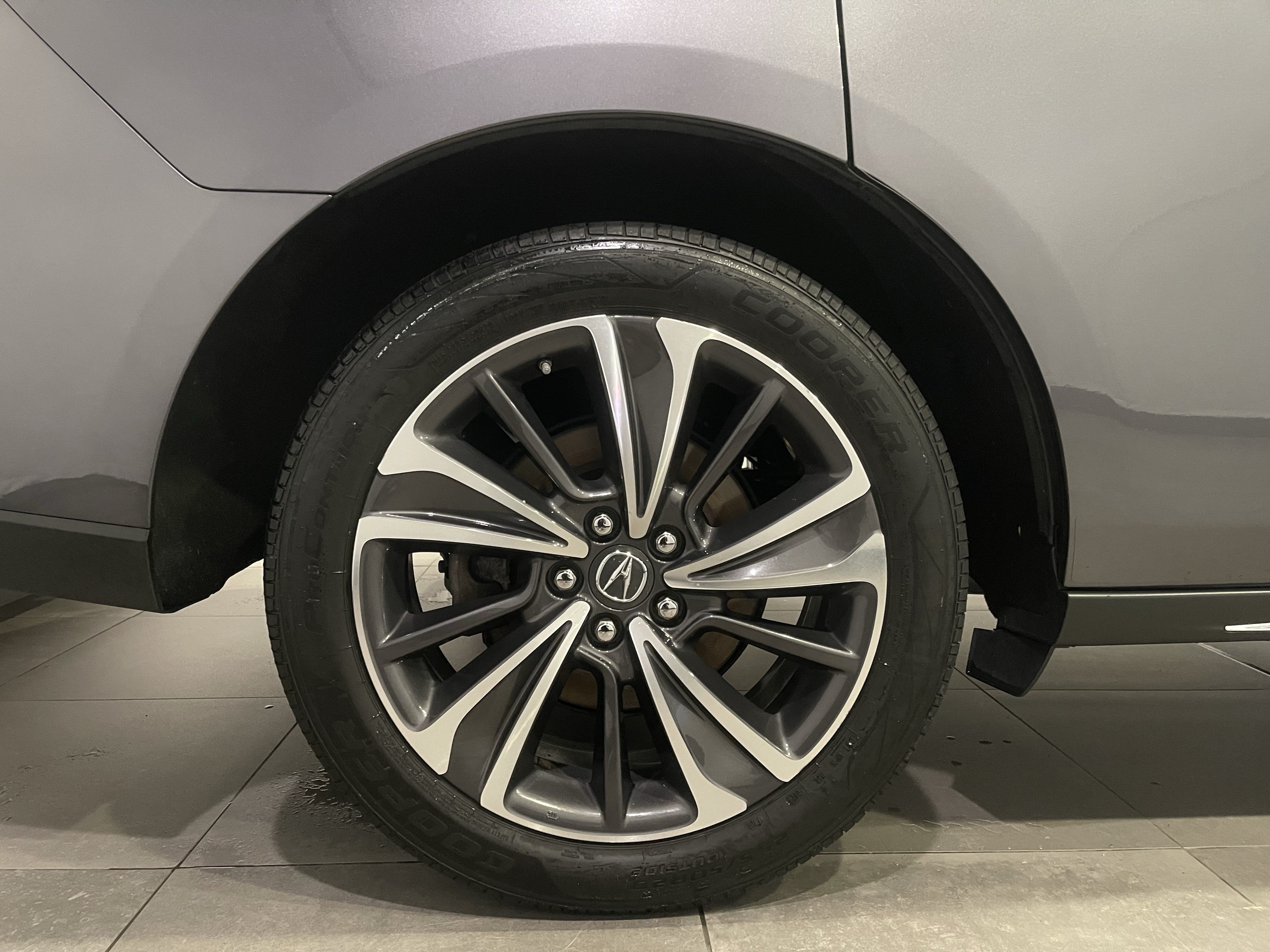Used 2020 Acura MDX SH-AWD w/ Technology Package image 9