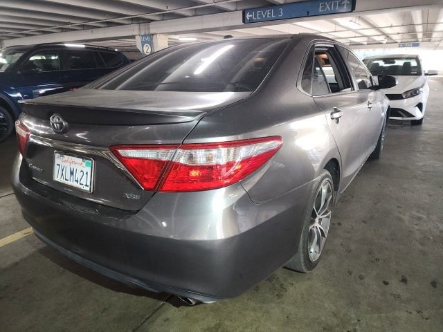 Used 2017 Toyota Camry XSE w/ Moonroof Package FWD image 3