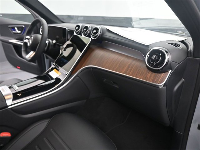 New 2025 Mercedes-Benz GLC 350e 4MATIC image 27
