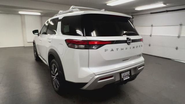 Used 2025 Nissan Pathfinder Platinum AWD/4WD image 7