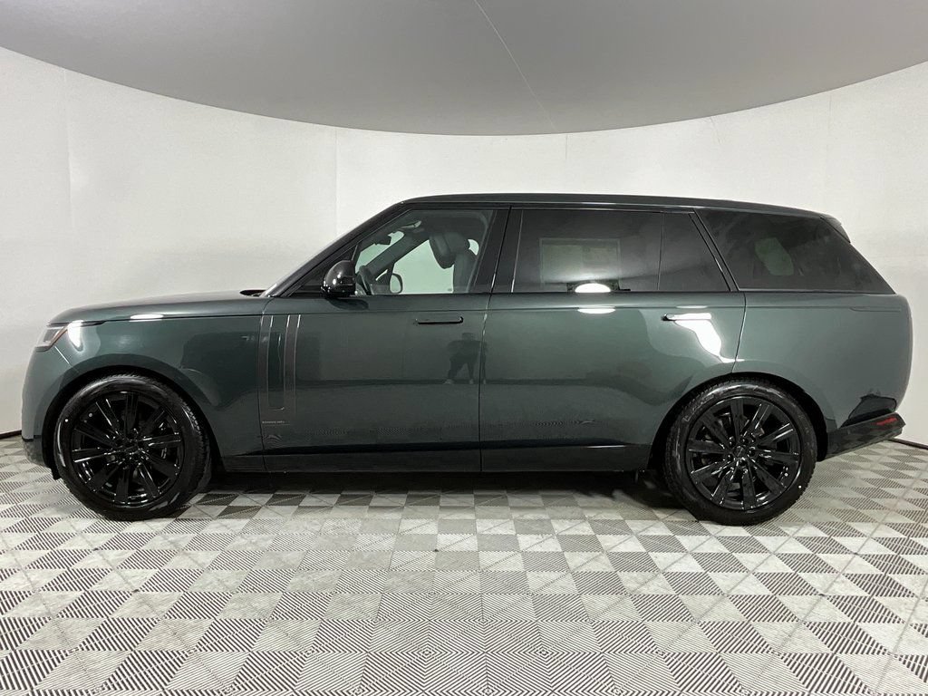 New 2026 Land Rover Range Rover Long Wheelbase Autobiography AWD/4WD image 6
