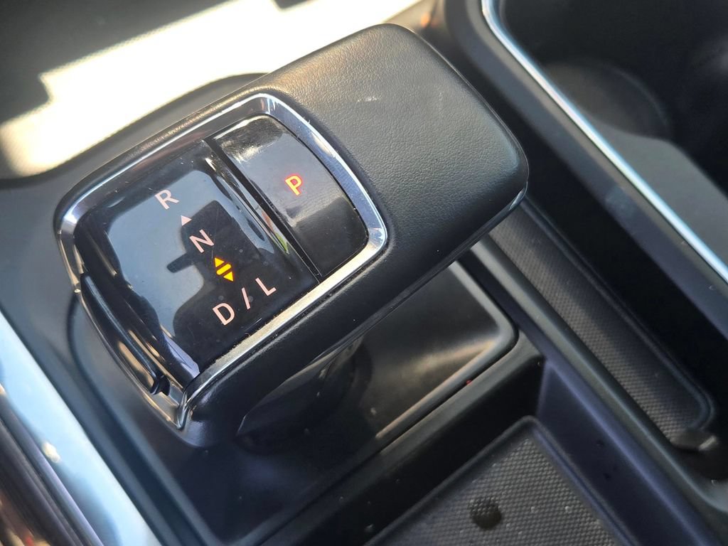 Used 2024 Chevrolet Silverado 1500 LT RWD image 21