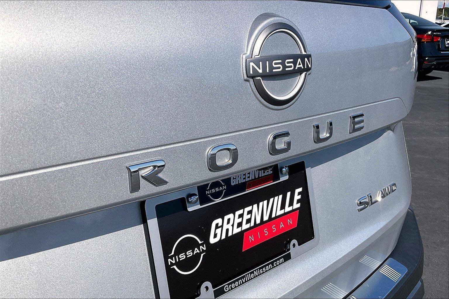 Certified 2023 Nissan Rogue SL w/ SL Premium Package image 9