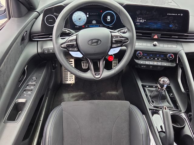 Used 2025 Hyundai Elantra N FWD image 7