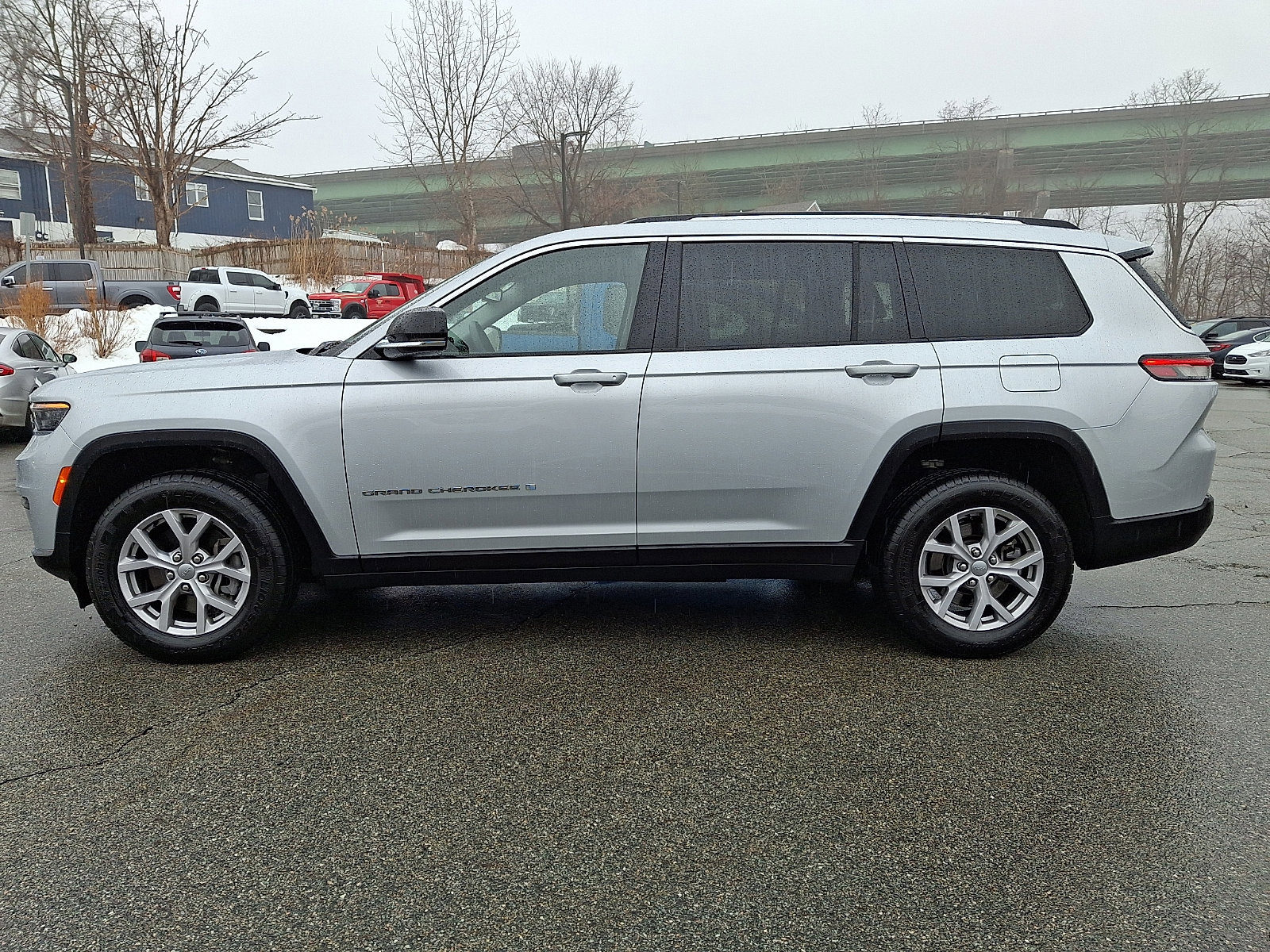 Used 2021 Jeep Grand Cherokee L Limited AWD/4WD image 6