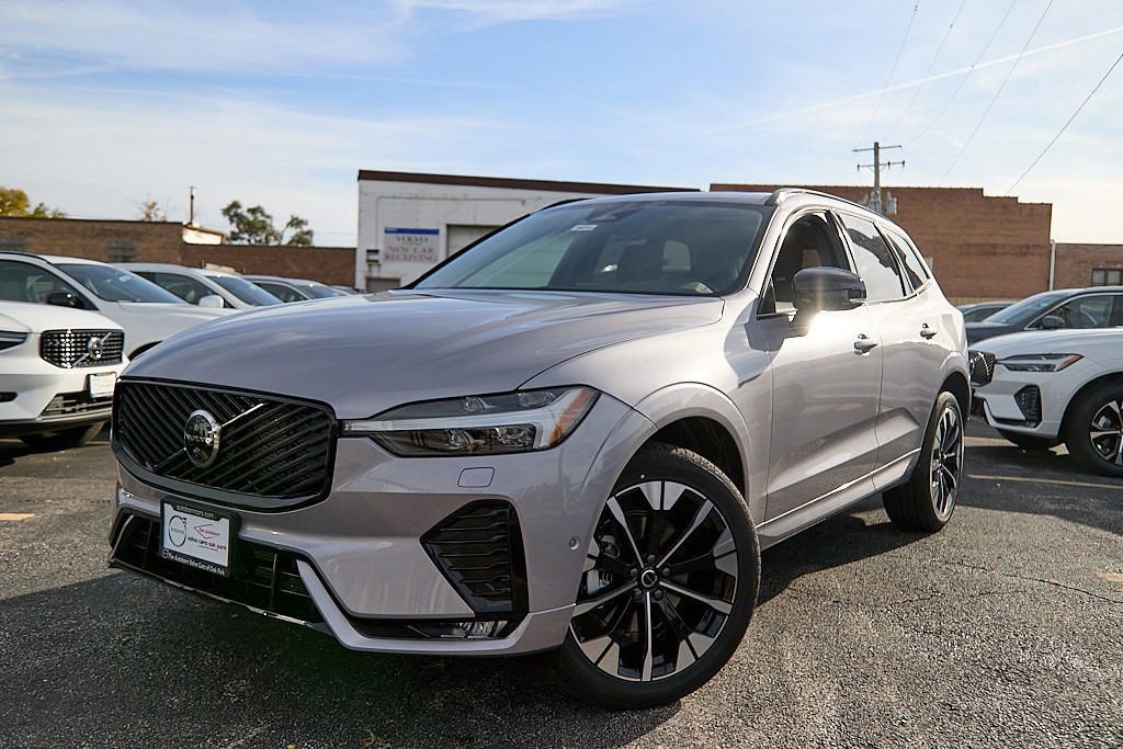 New 2026 Volvo XC60 B5 Plus w/ Protection Package Premier