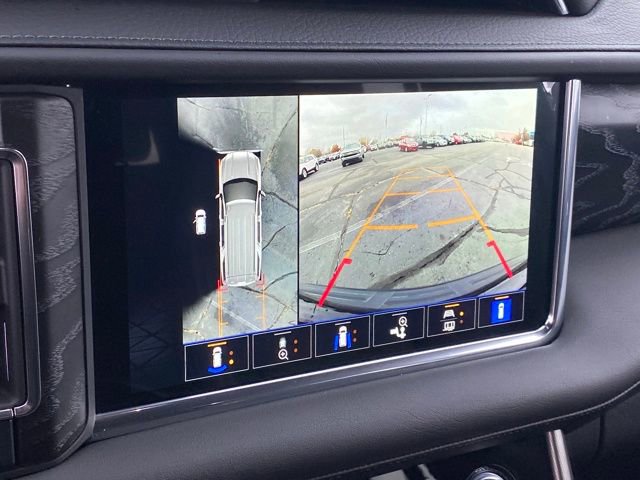 Certified 2023 GMC Yukon Denali image 11