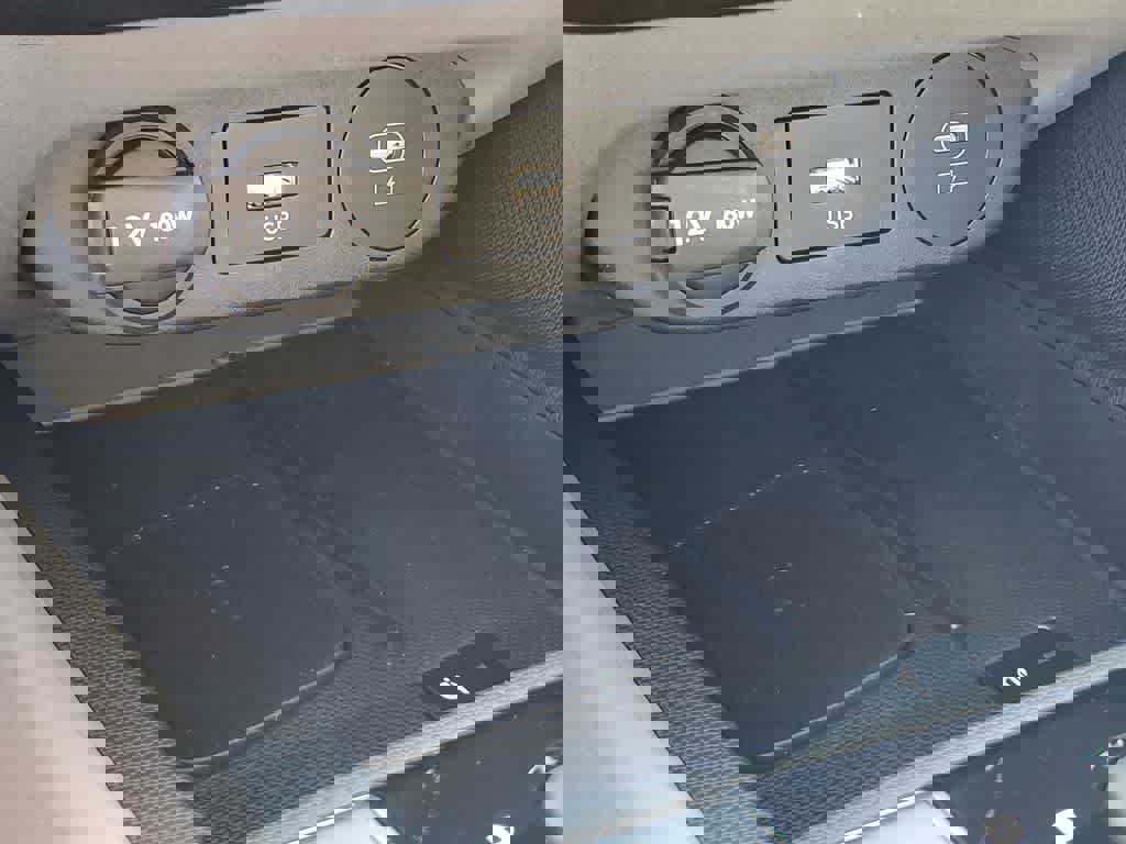 New 2026 Hyundai Elantra SEL Sport Premium image 31