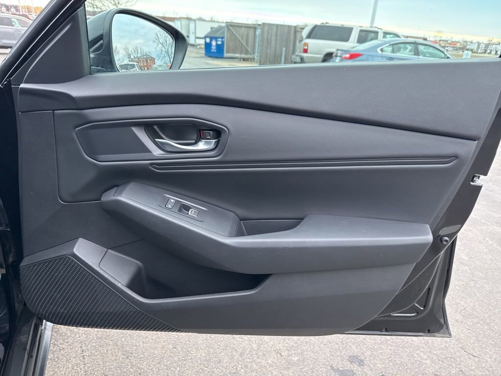 Used 2024 Honda Accord EX image 37