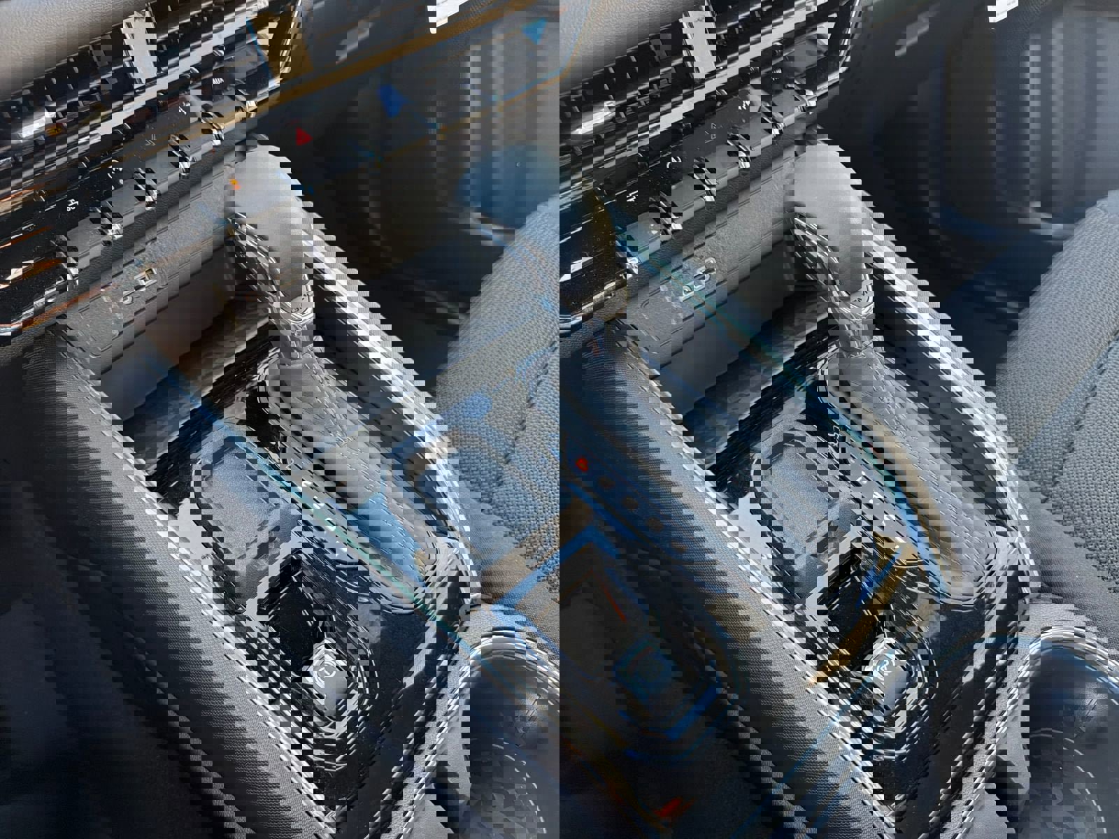 New 2026 GMC Canyon Elevation image 16