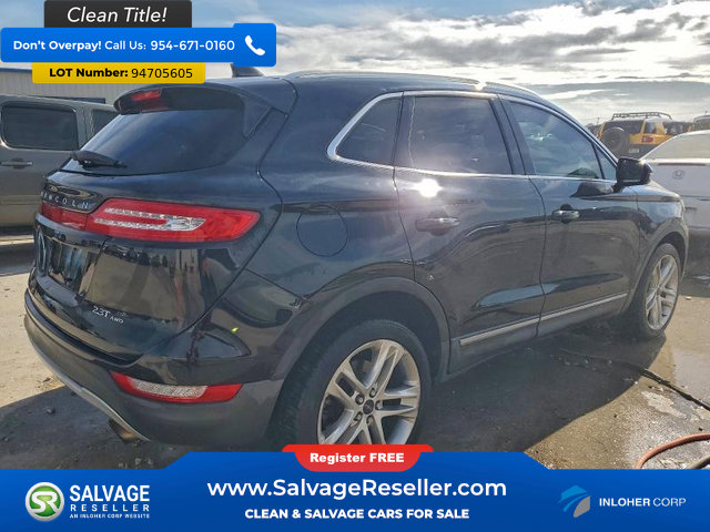 Used 2017 Lincoln MKC Reserve image 4