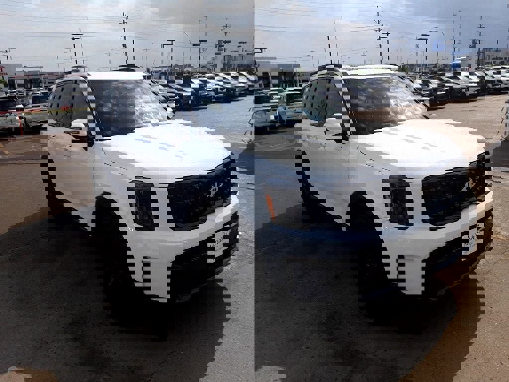 Used 2024 Kia Telluride EX X-Line image 3