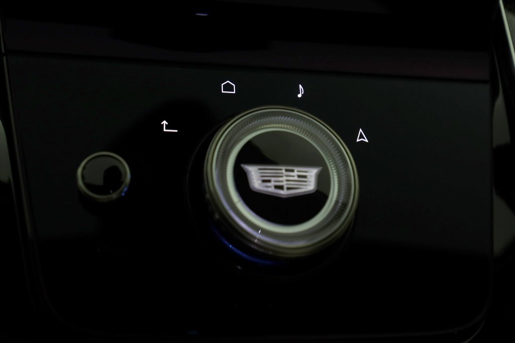 Used 2025 Cadillac Escalade V w/ LPO, ONYX Package image 36