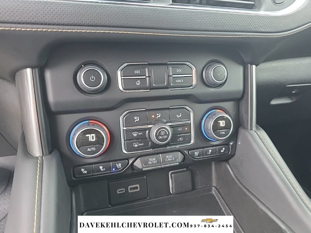 Used 2024 Chevrolet Suburban Premier AWD/4WD image 16