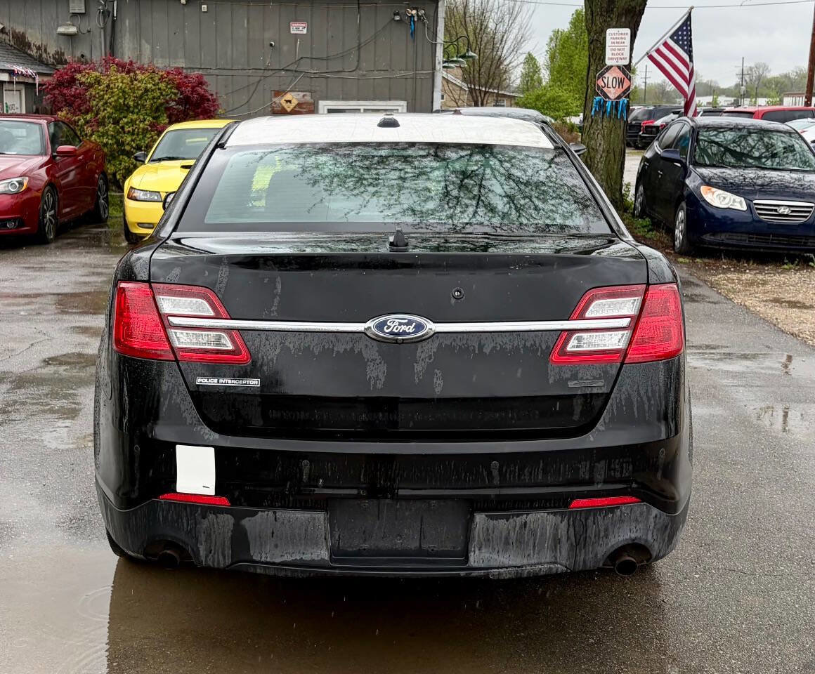 Used 2014 Ford Taurus Police Interceptor AWD w/ 2-tone Vinyl Package #1 image 4