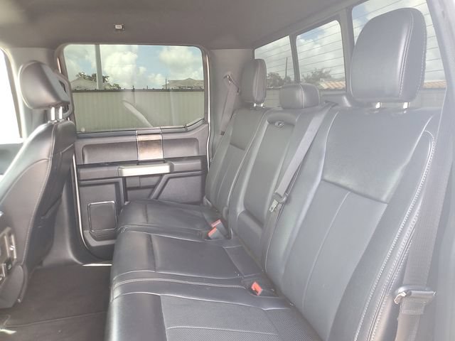 Used 2022 Ford F250 Lariat w/ Black Appearance Package AWD/4WD image 9