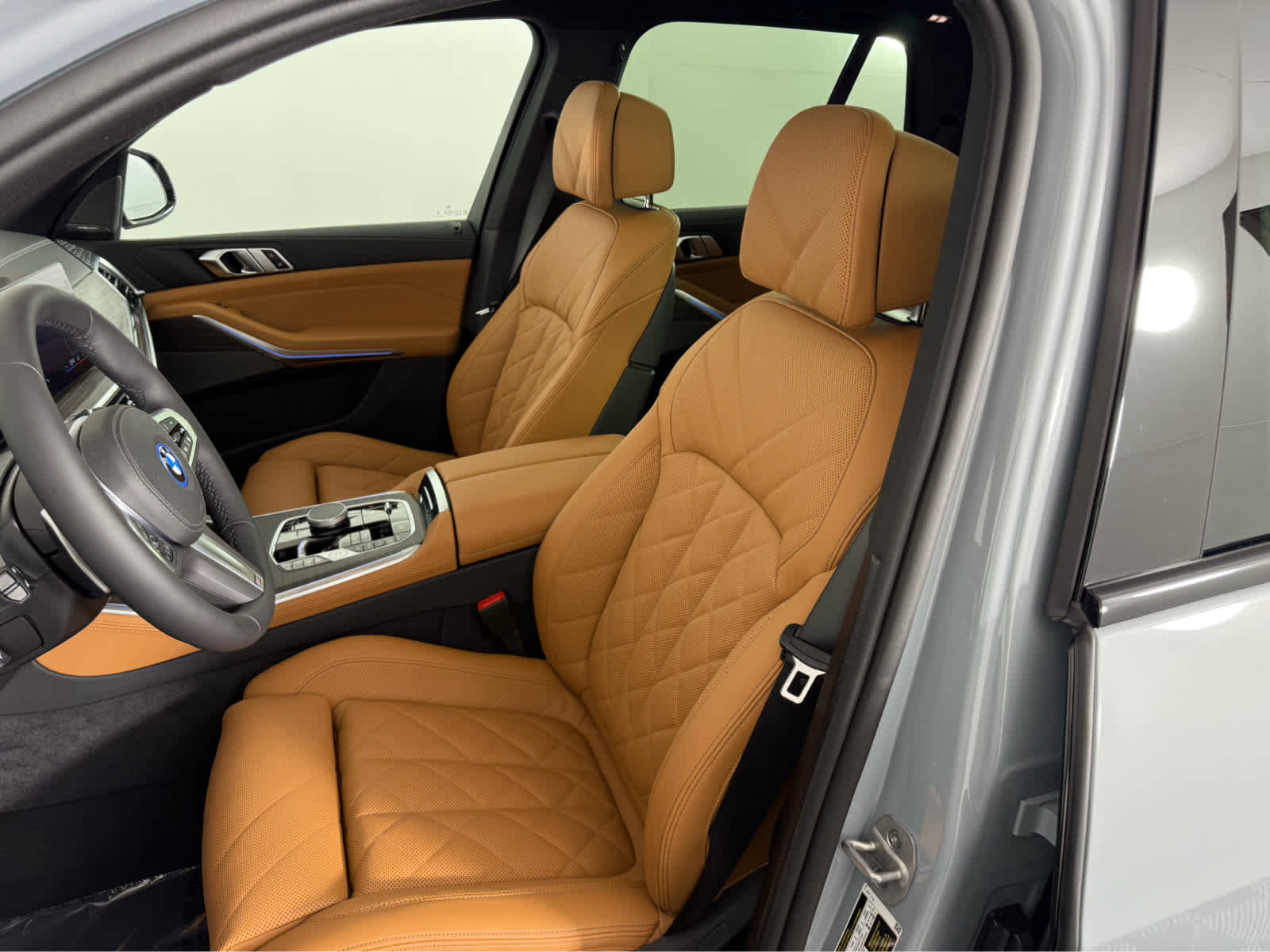 New 2026 BMW X5 xDrive50e w/ M Sport Package image 12