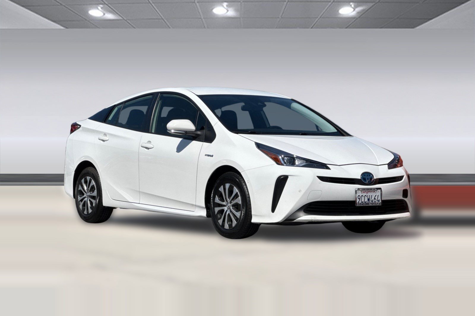 Certified 2022 Toyota Prius LE FWD image 7