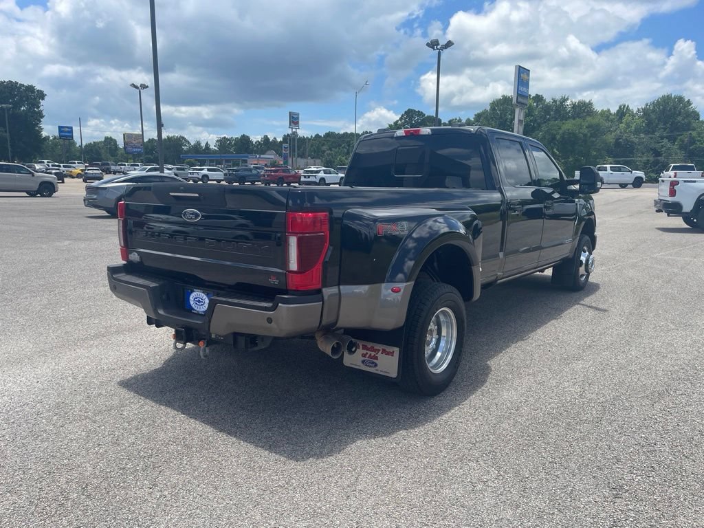 Used 2022 Ford F350 King Ranch w/ King Ranch Ultimate Package AWD/4WD image 6