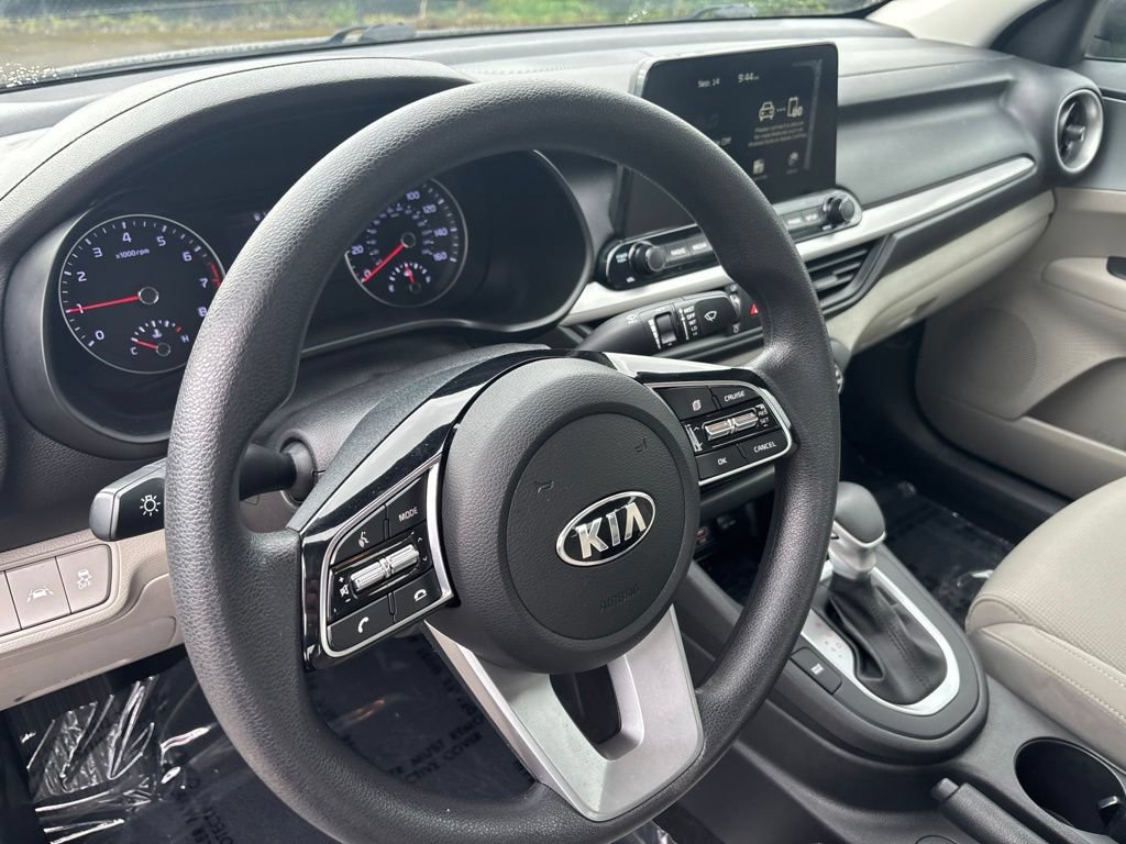 Used 2021 Kia Forte LXS FWD image 13