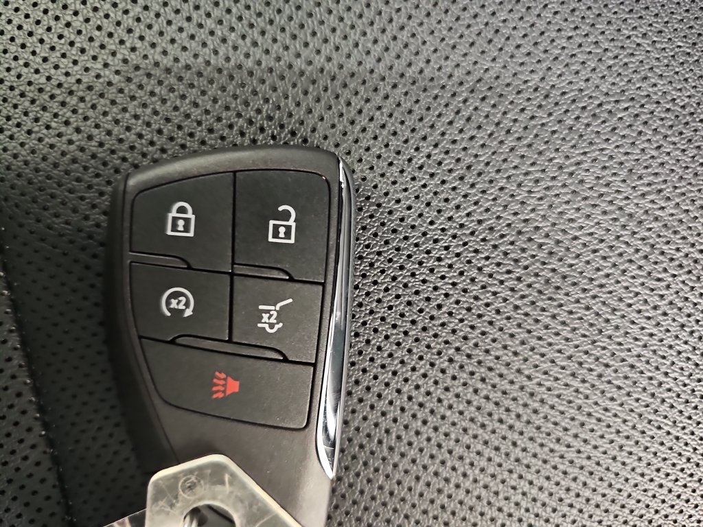 Certified 2024 Chevrolet Equinox EV LT AWD/4WD image 41