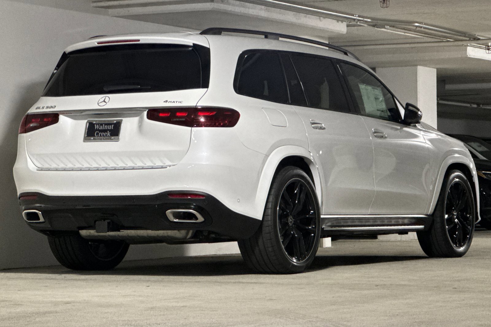 New 2026 Mercedes-Benz GLS 580 4MATIC image 3