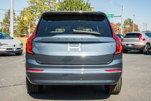 Certified 2026 Volvo XC90 B6 Ultra AWD/4WD image 6