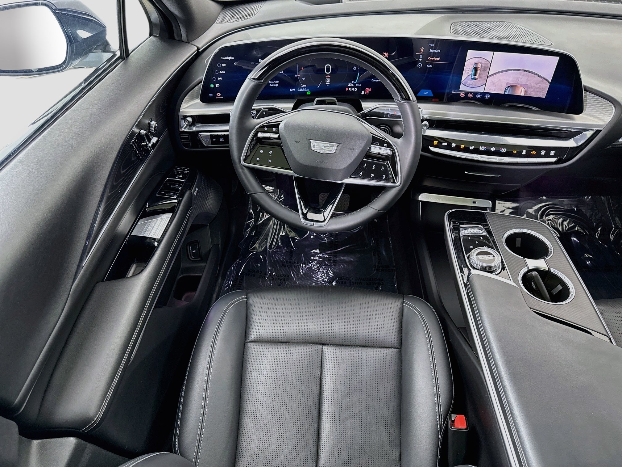 Used 2024 Cadillac Lyriq Sport RWD image 26