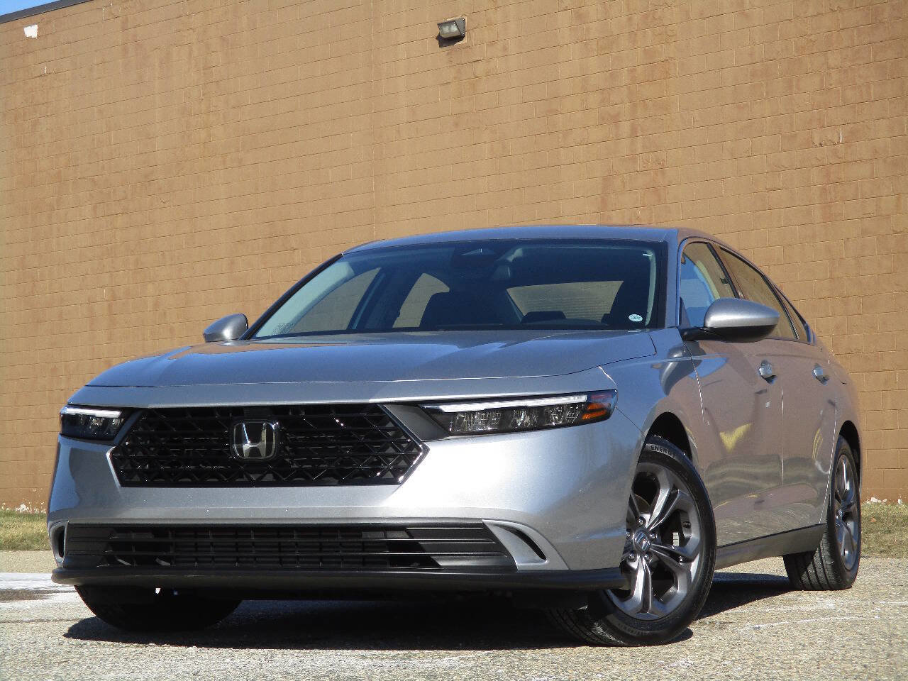 Used 2023 Honda Accord EX