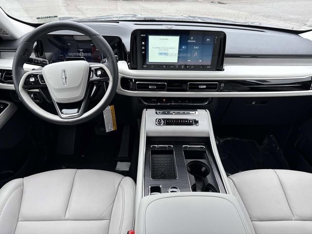 New 2026 Lincoln Aviator Reserve image 16
