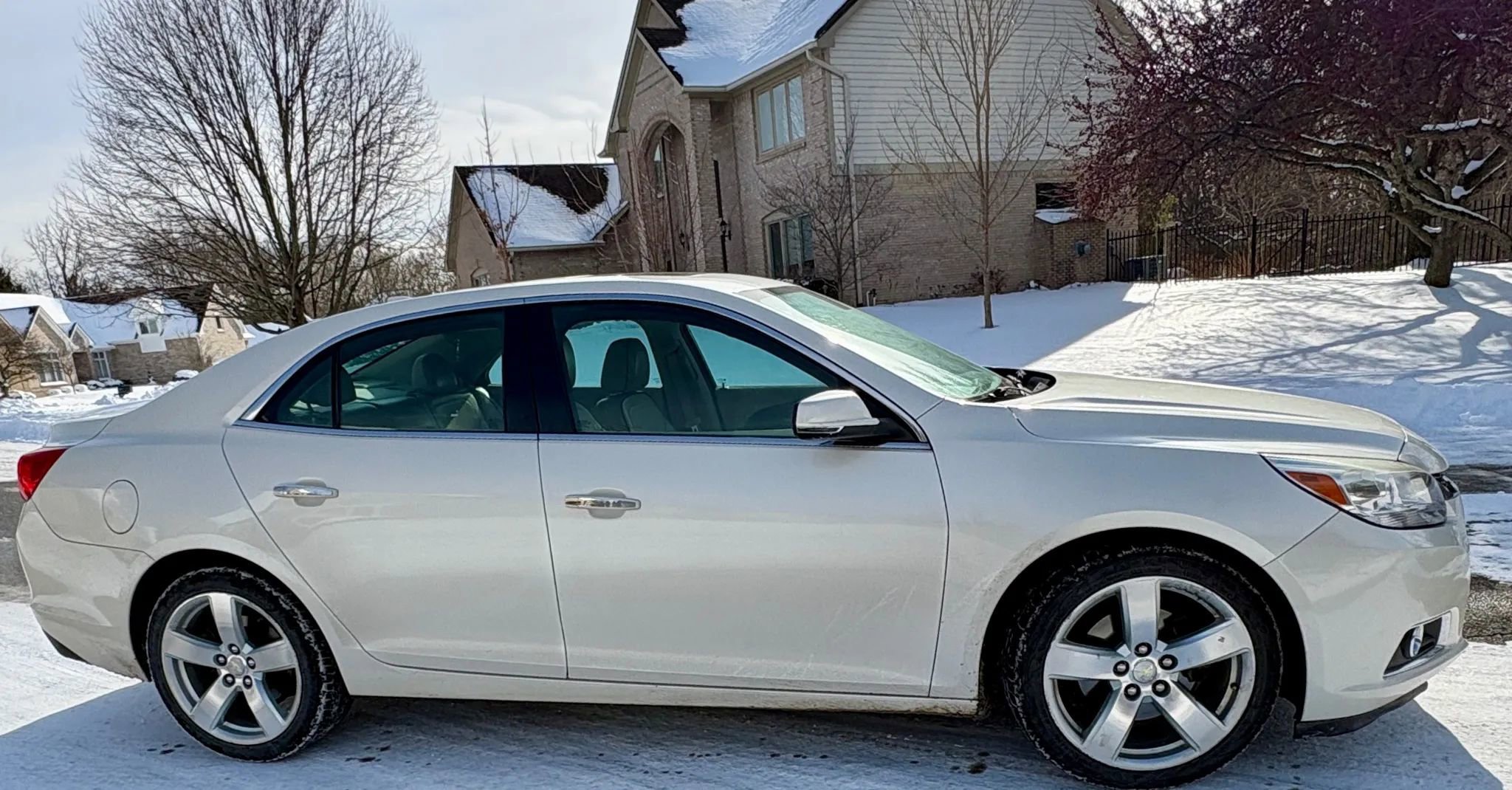Used 2014 Chevrolet Malibu LTZ image 4