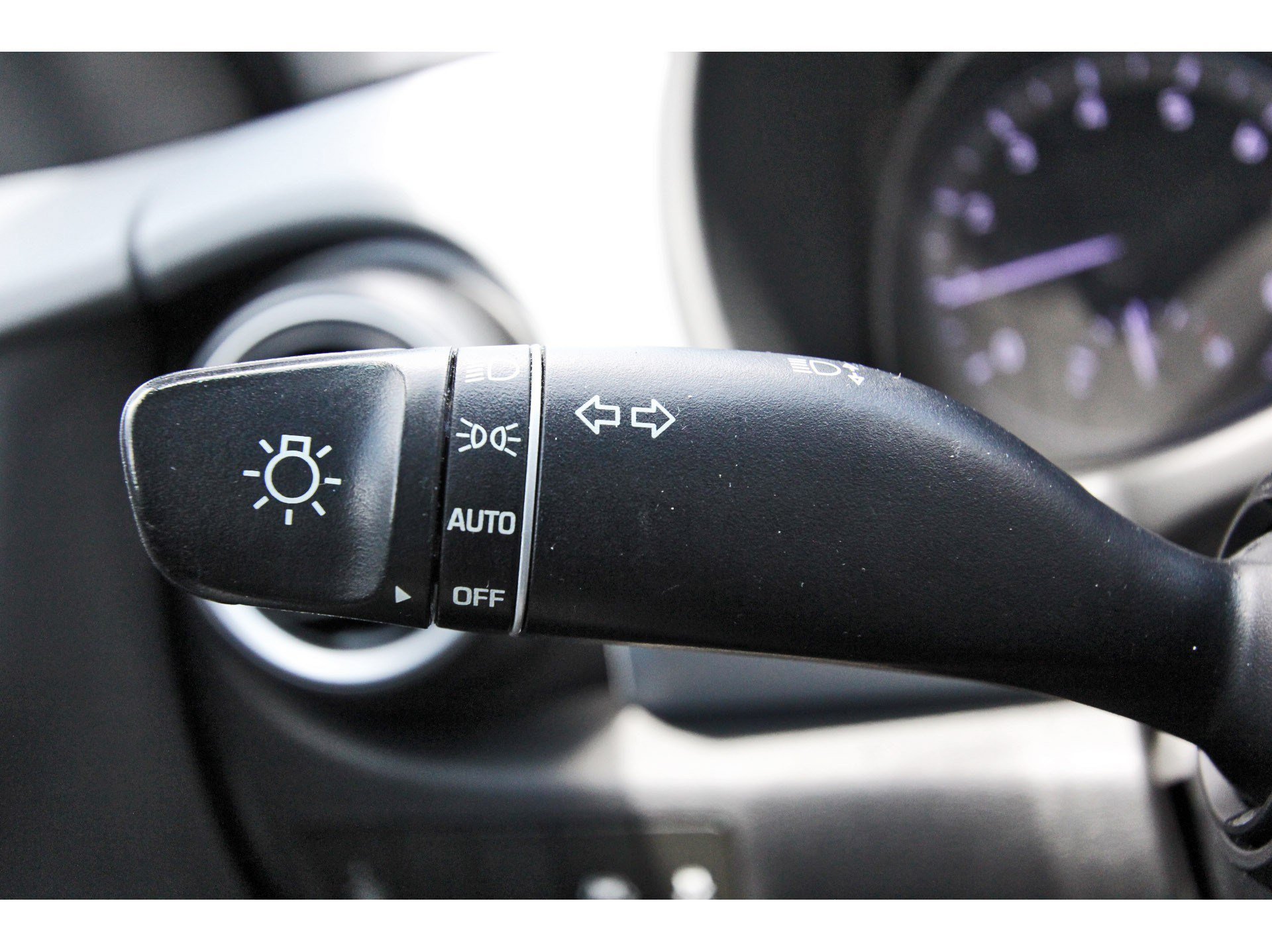 Used 2020 Hyundai Kona SE FWD image 17