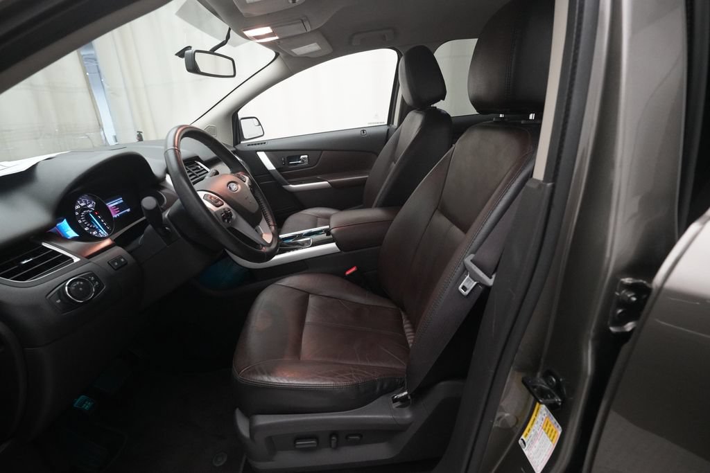 Used 2013 Ford Edge Limited AWD/4WD image 7