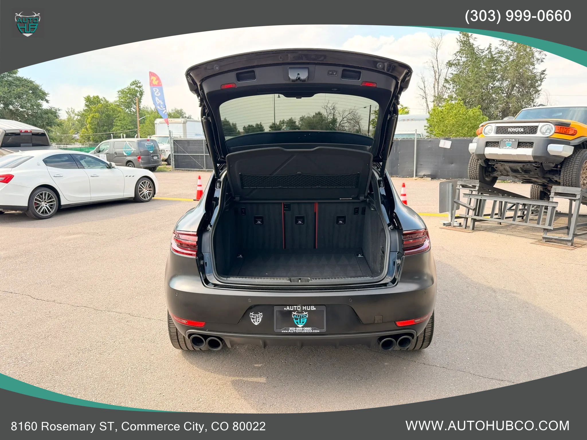 Used 2018 Porsche Macan Turbo w/ Premium Package Plus AWD/4WD image 7