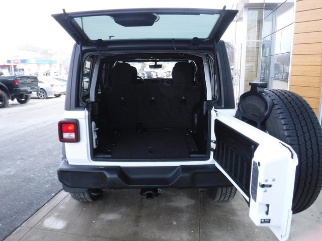 Certified 2022 Jeep Wrangler Unlimited Sport image 42