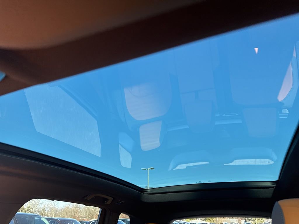 Used 2025 BMW X3 M50 w/ Premium Package image 18