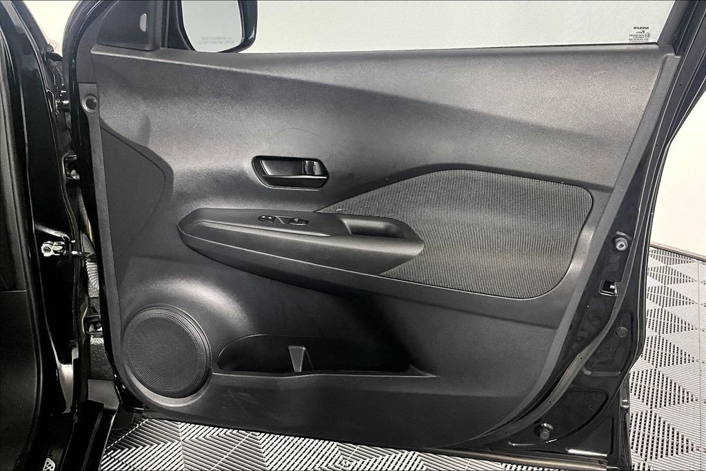 Used 2020 Nissan Kicks S FWD image 24