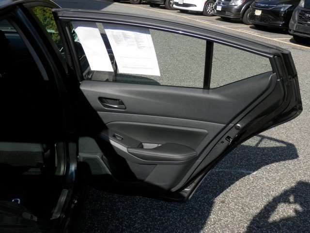 Used 2026 Nissan Altima 2.5 SV FWD image 32