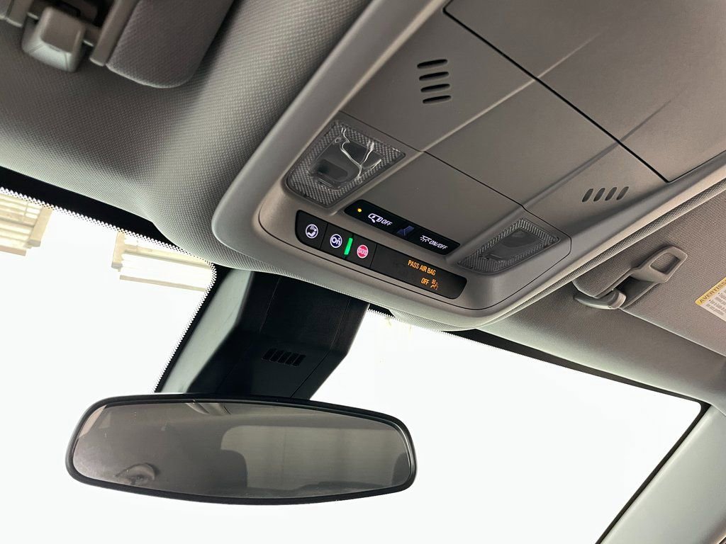 Used 2024 Chevrolet Equinox LT w/ LPO, Floor Liner Package FWD image 28