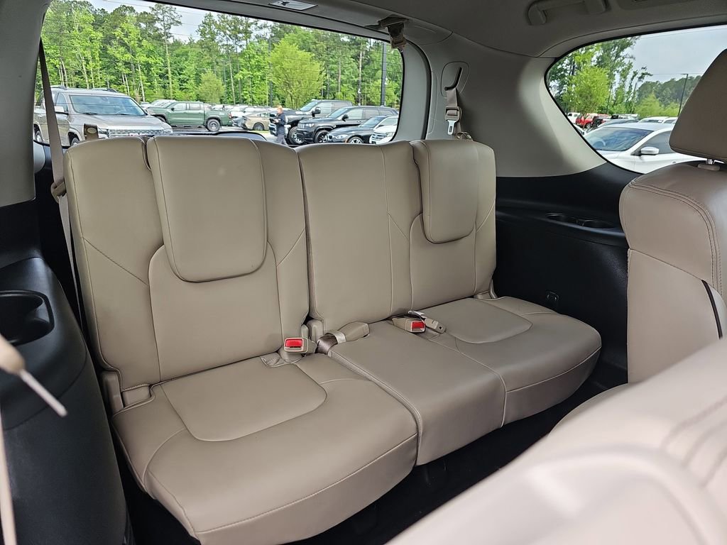 Used 2024 Nissan Armada SL w/ Captain's Chairs Package RWD image 15
