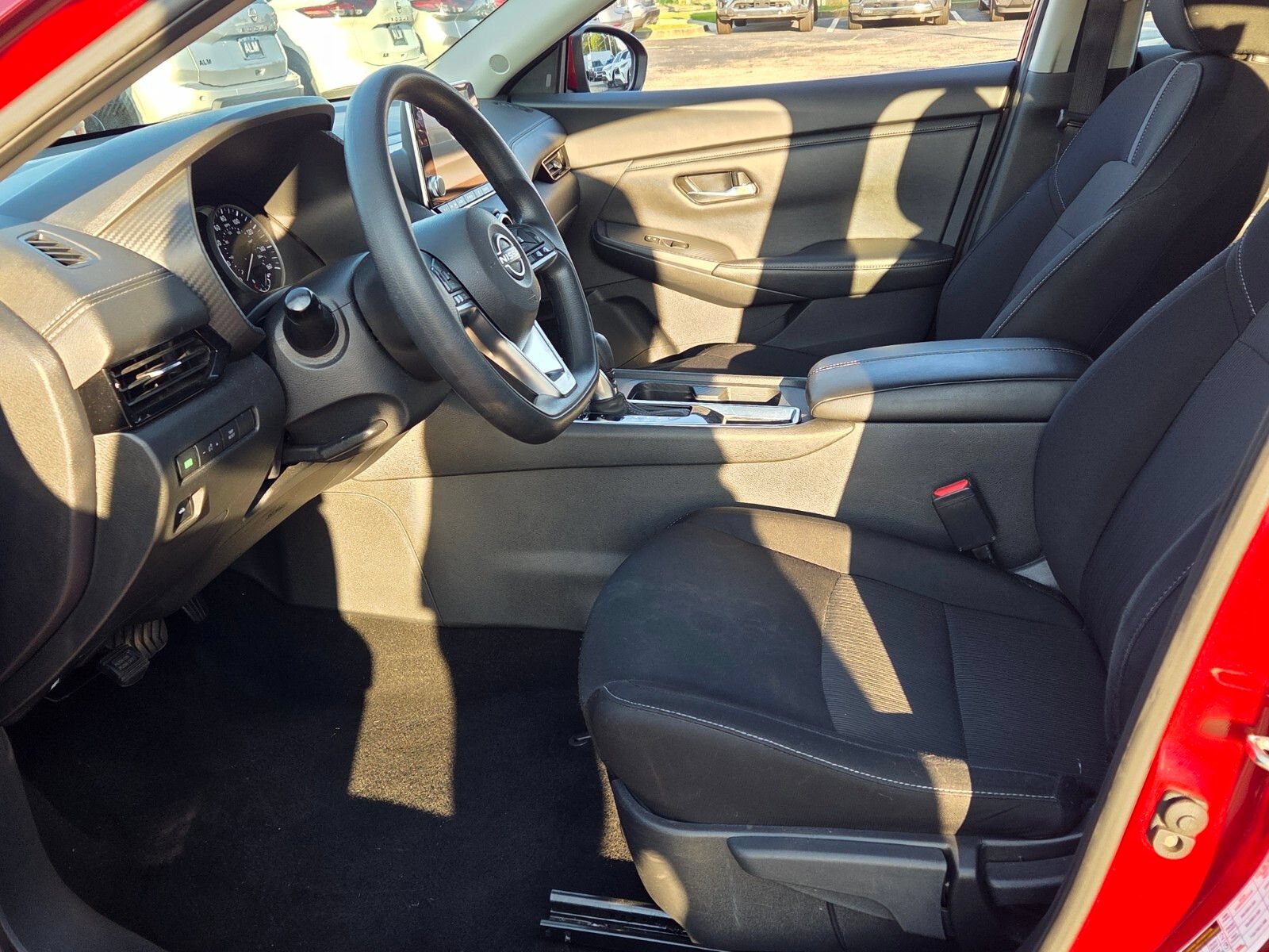 Used 2024 Nissan Sentra SV FWD image 5