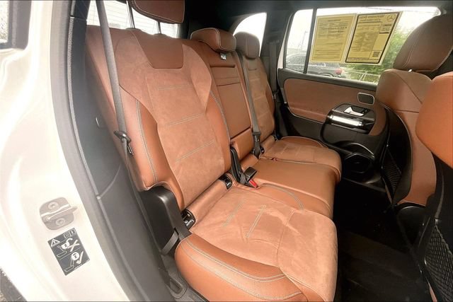 Used 2025 Mercedes-Benz GLB 250 image 23