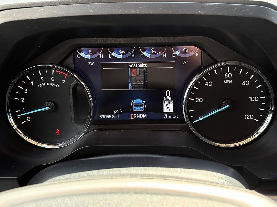 Used 2024 Ford Expedition XLT AWD/4WD image 21