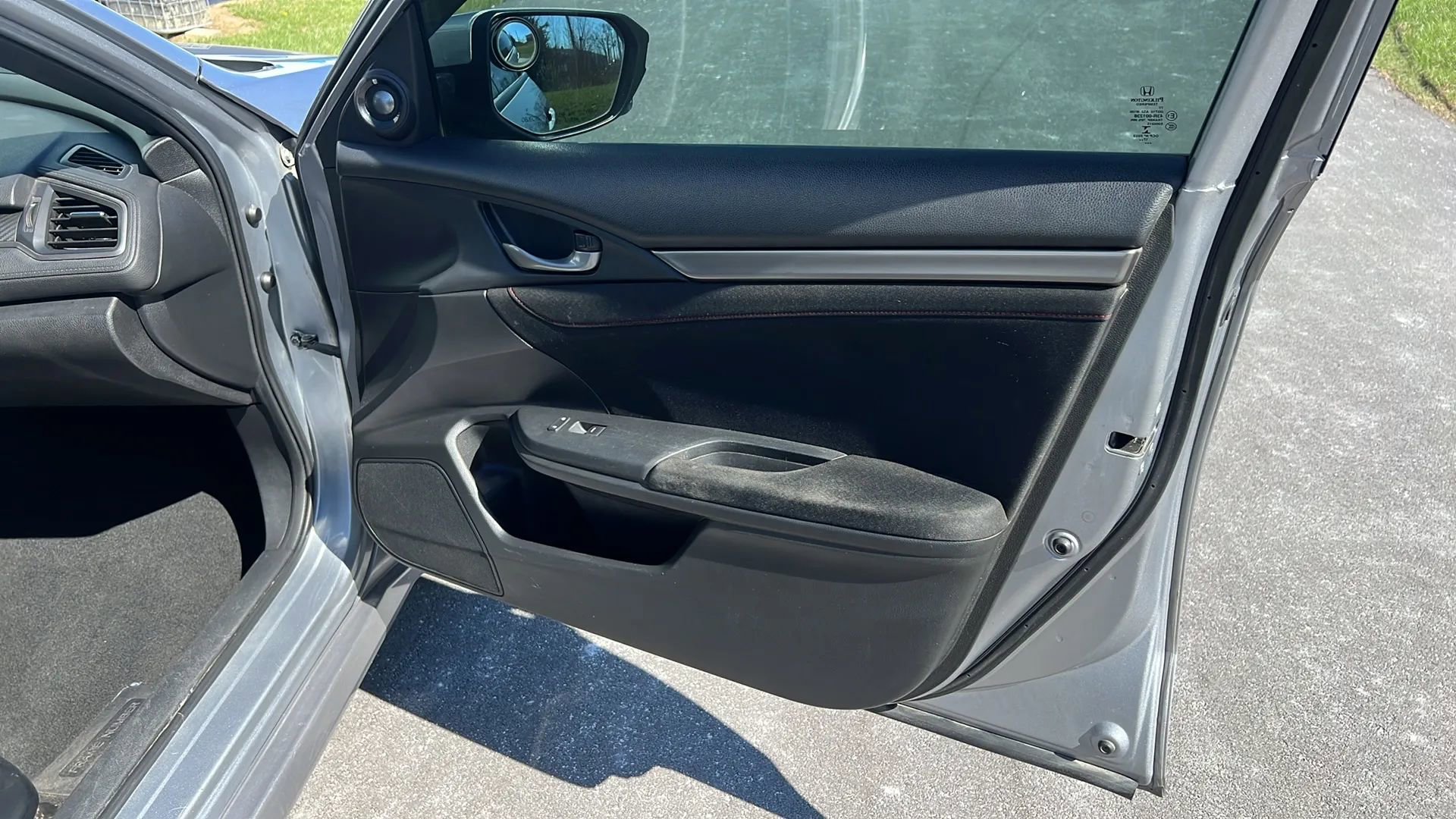 Used 2018 Honda Civic Si image 18